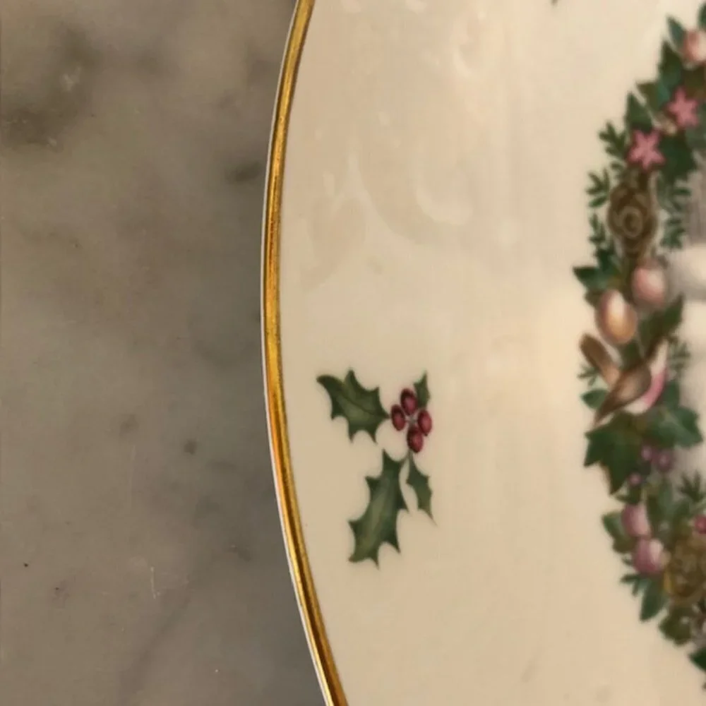 ROYAL DOULTON TABLEWARE LTD. Christmas 1978 Collectable Plate